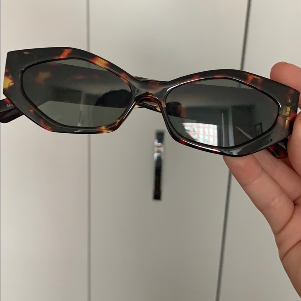 Sunnies